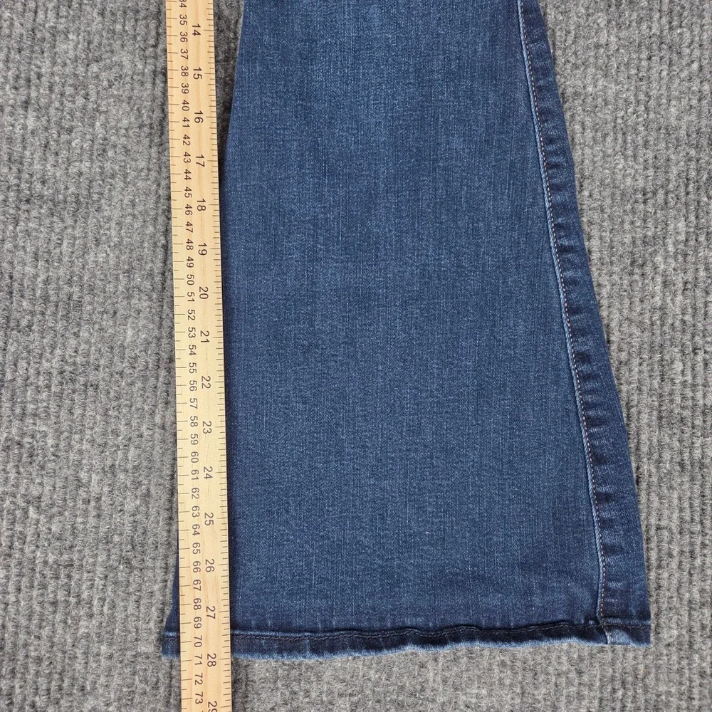 Hollister high rise